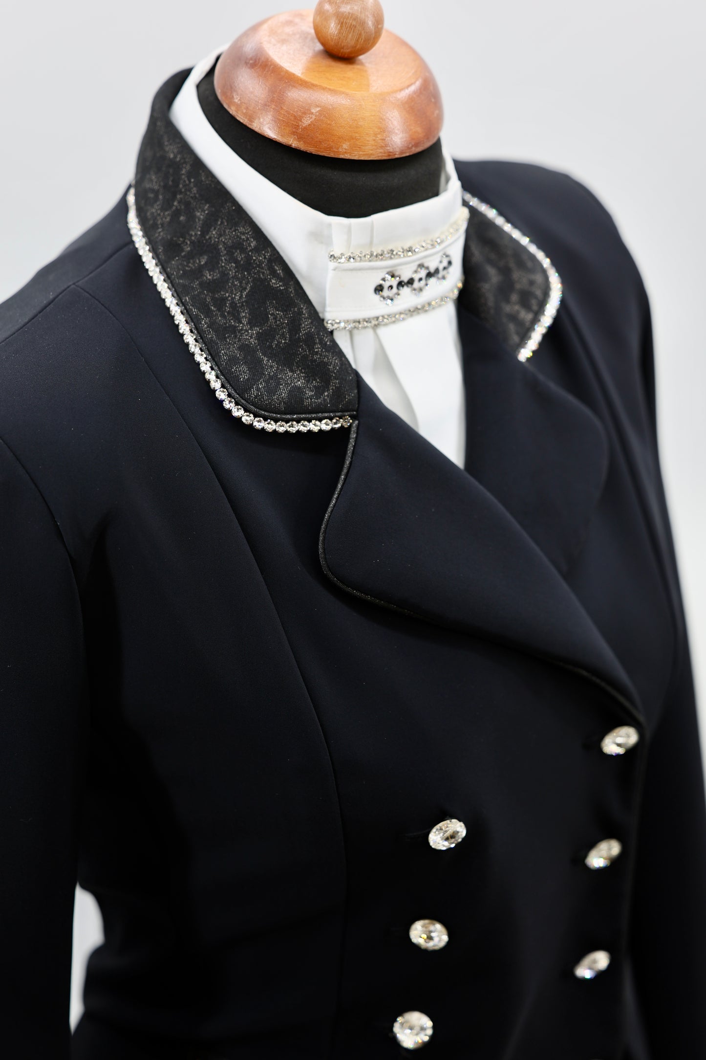 DEMO Lamantia Couture Frack LE MAAT 36