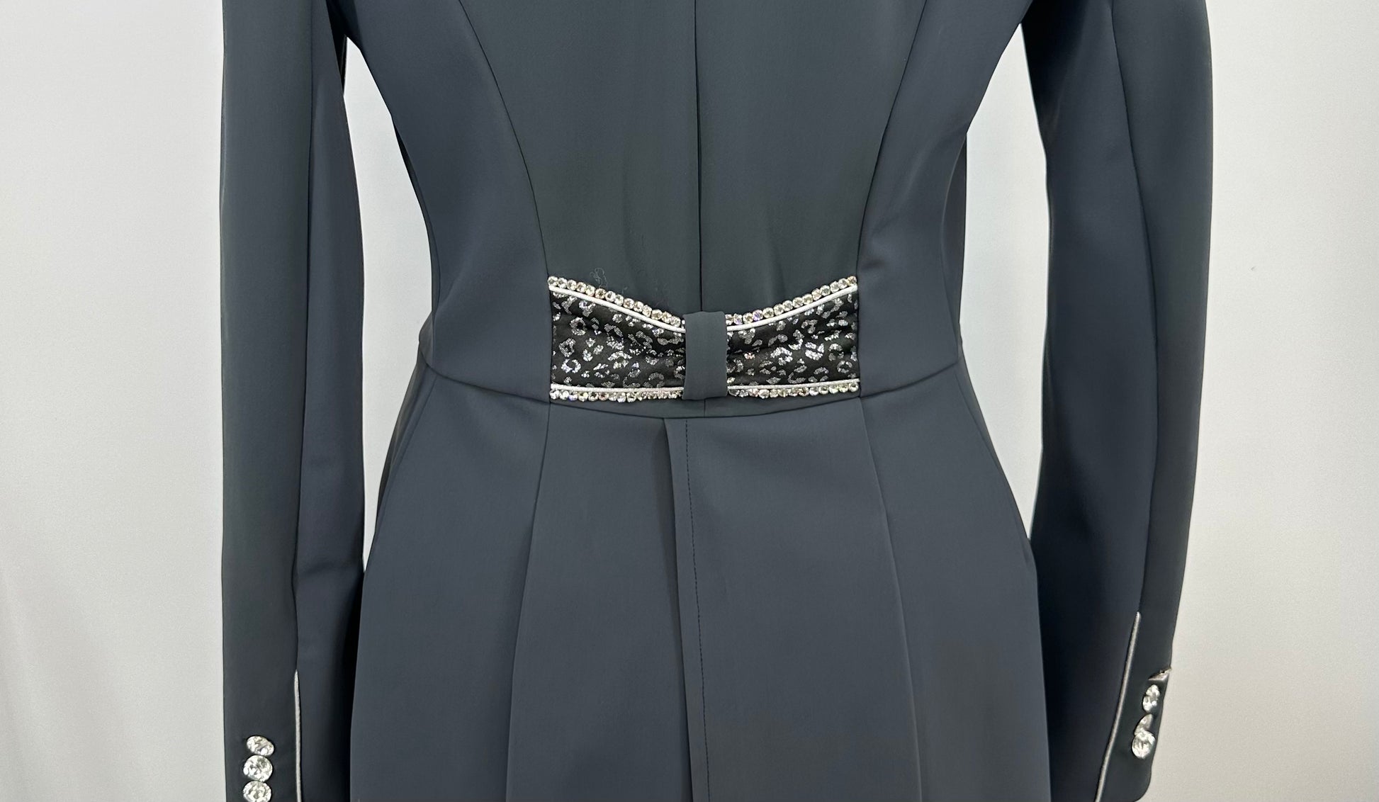 Demo Frack Lamantia Couture Panter Maat 38