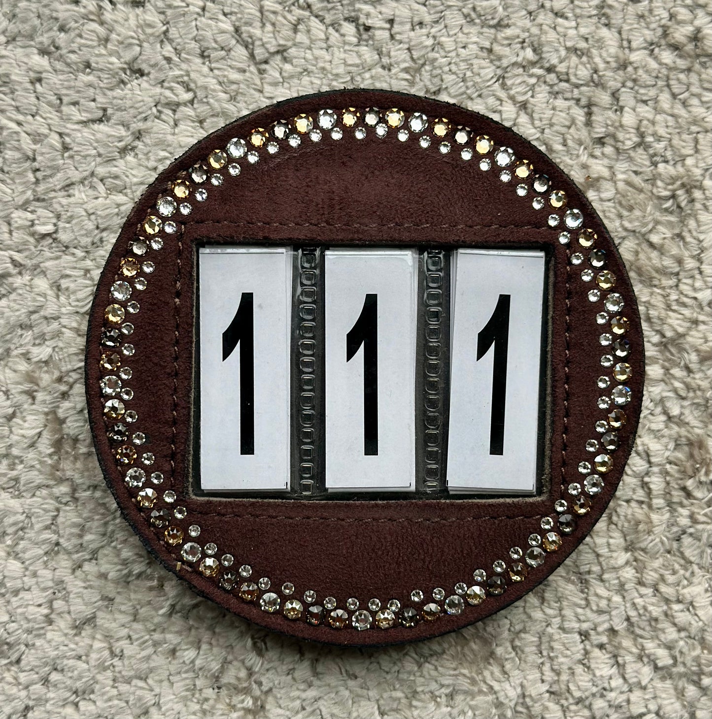 Swarovski Wedstrijd nummer Bruin Suede Golden Shadow Crystal 01