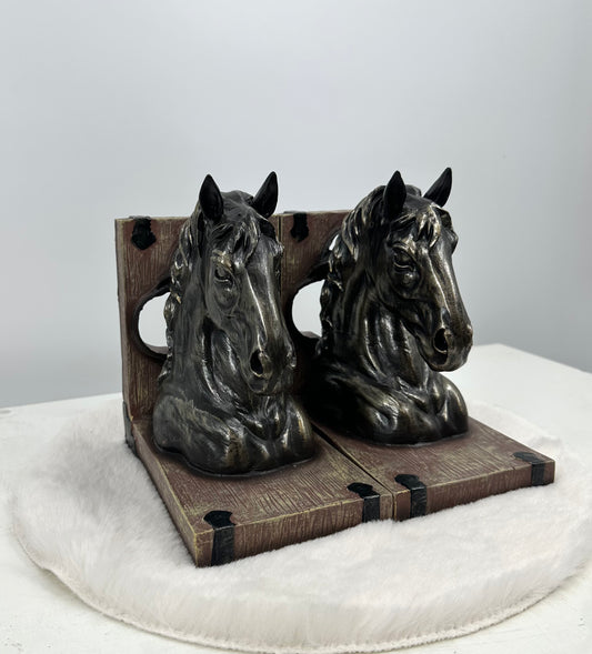 Horses and Lifestyle boekensteun Friesian