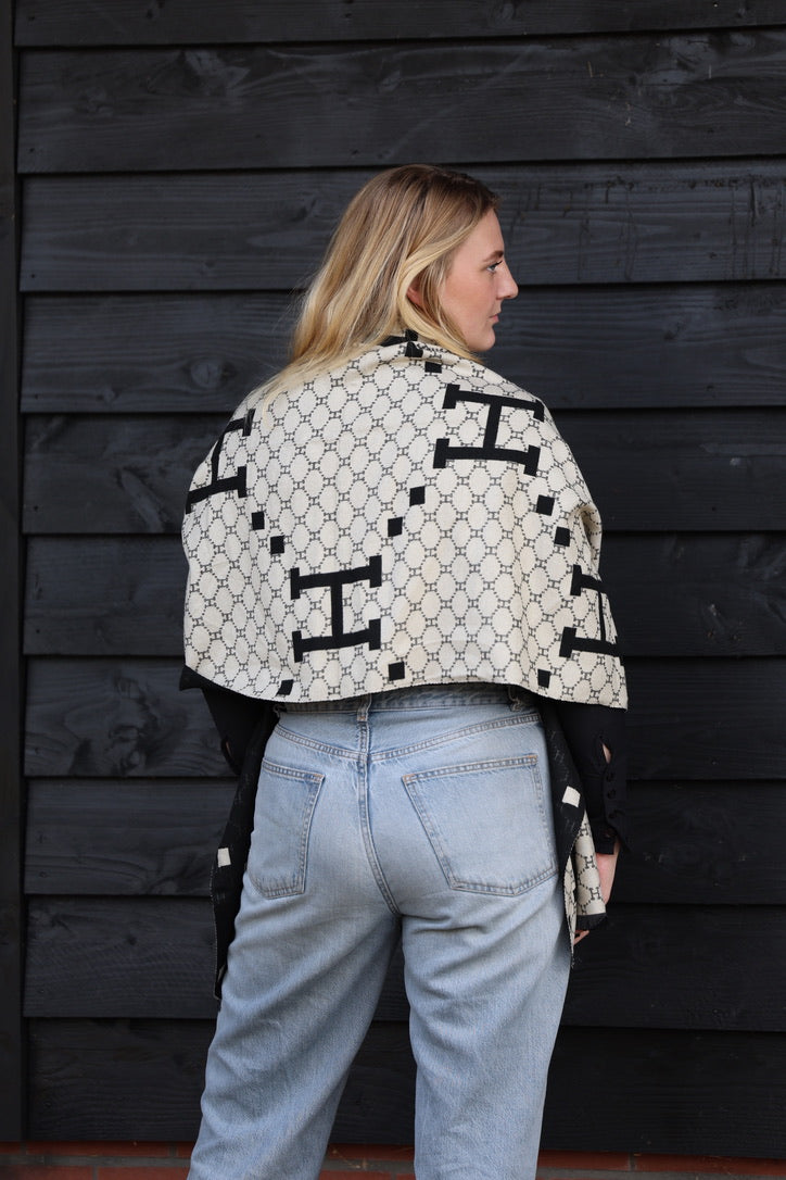 Horses and Lifestyl H Scarf Black