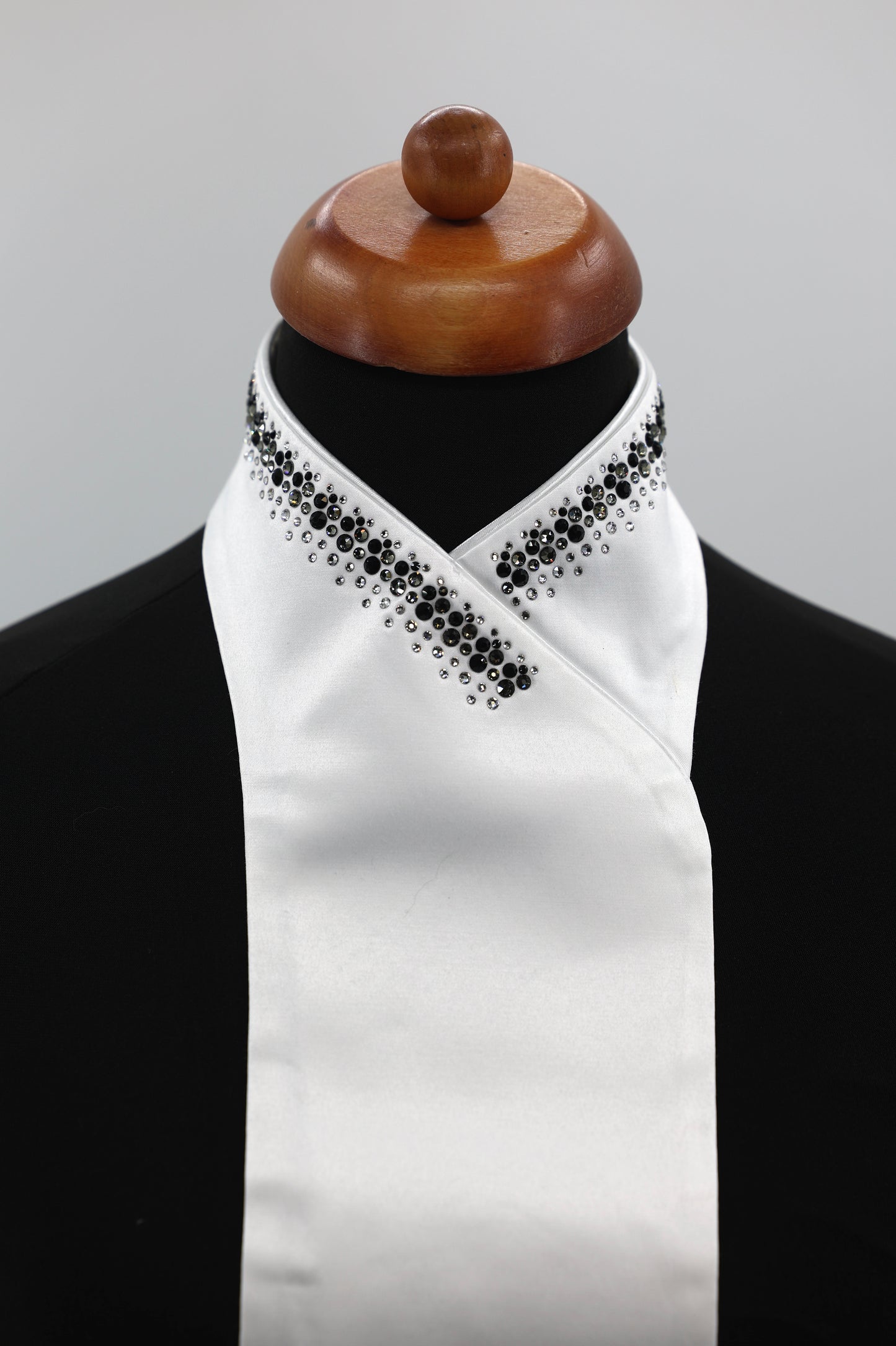Swarovski Plastron Lamantia Classic Black