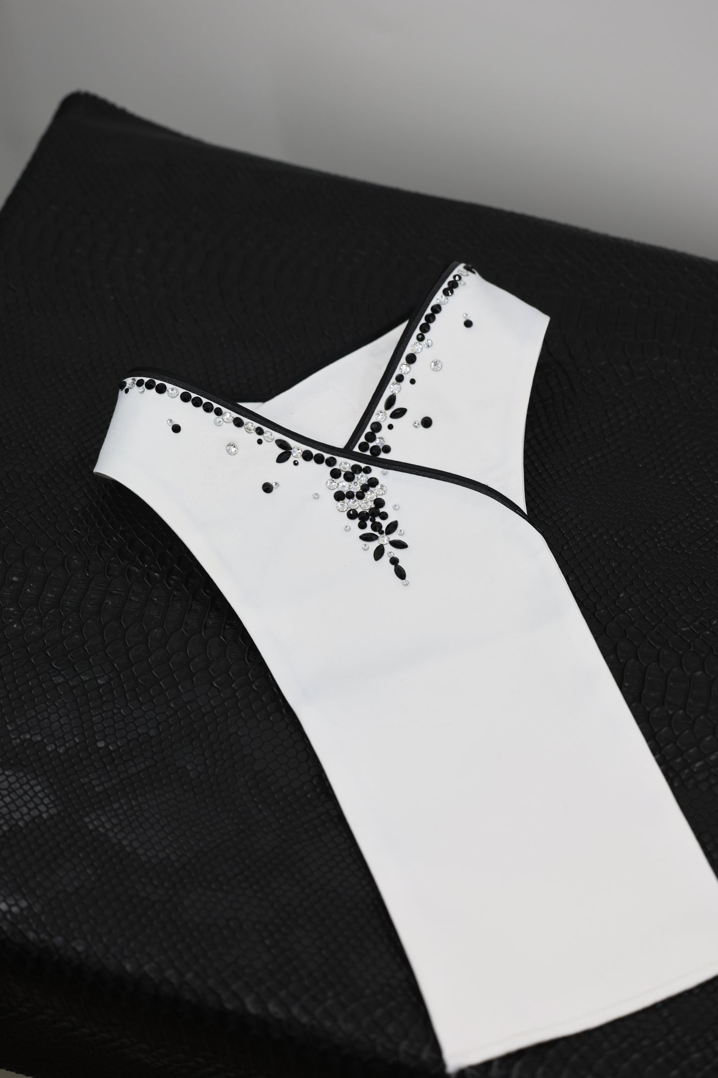 Swarovski Plastron Lamantia Black fairy