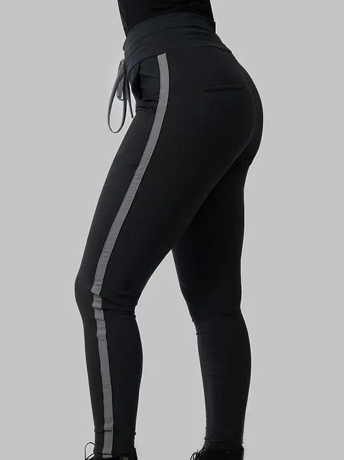 Aviar Sportive Travel pants in Anthracite with Grey Accents