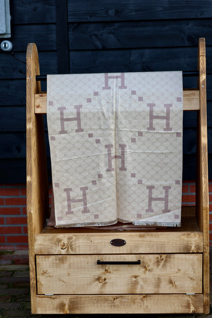 Horses and Lifestyl H Scarf Taupe