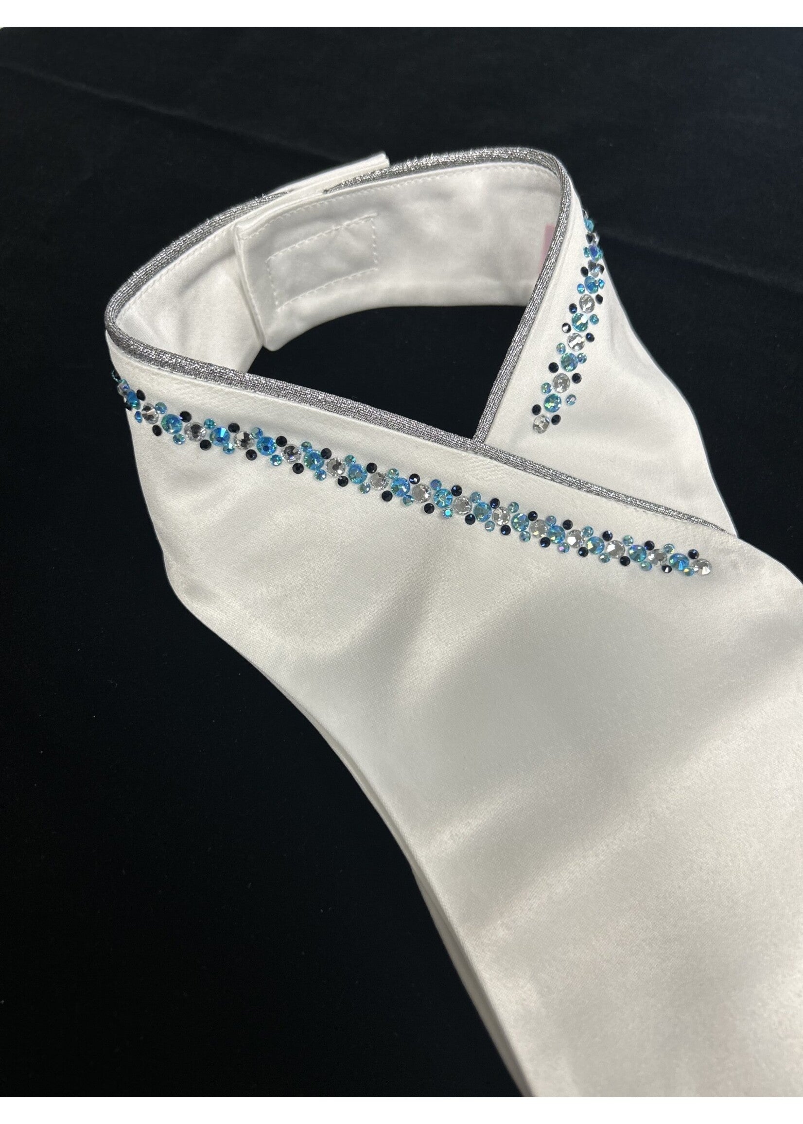 Swarovski plastron aqua silver