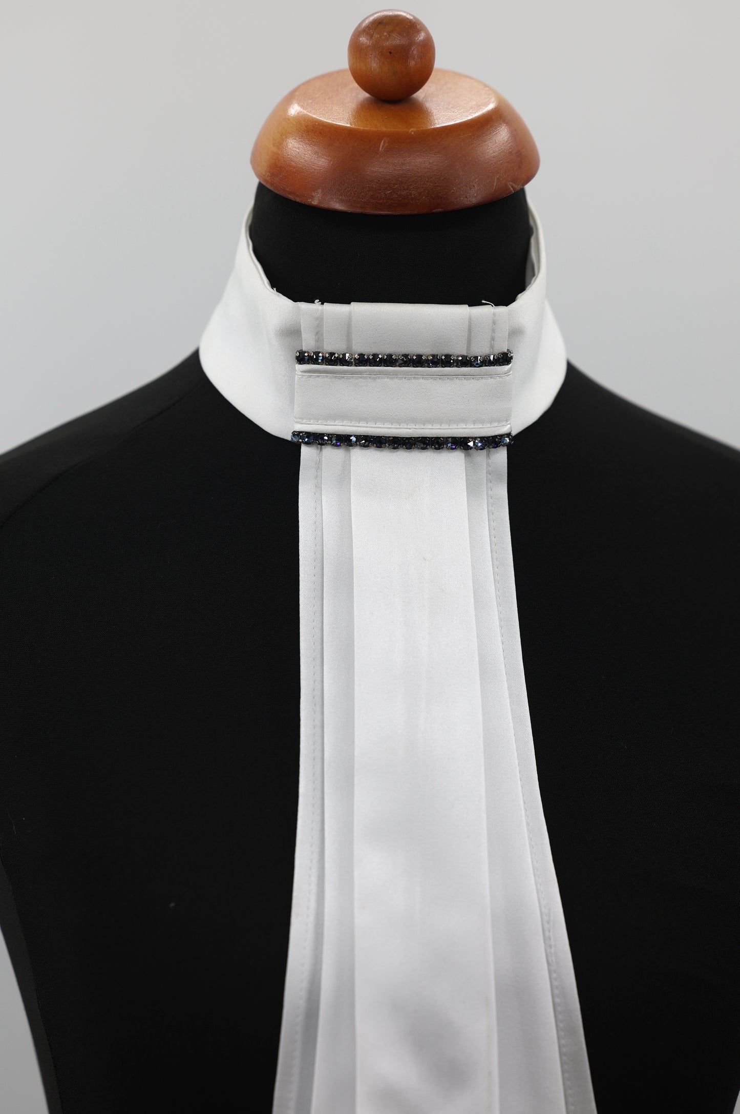 Swarovski plastron Classic LCN Montana