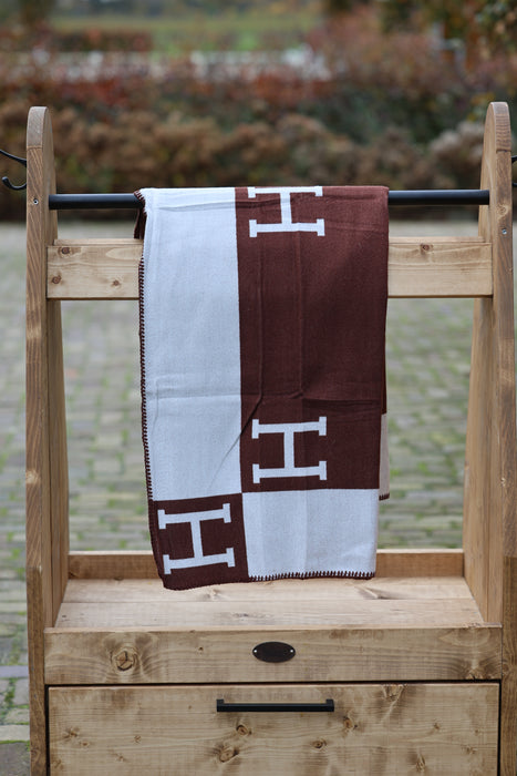 Horses and Lifestyle luxe H Plaid Brown