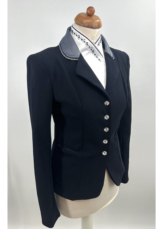 Lamantia Couture Wedstrijdjas sportief donker blauw le 80