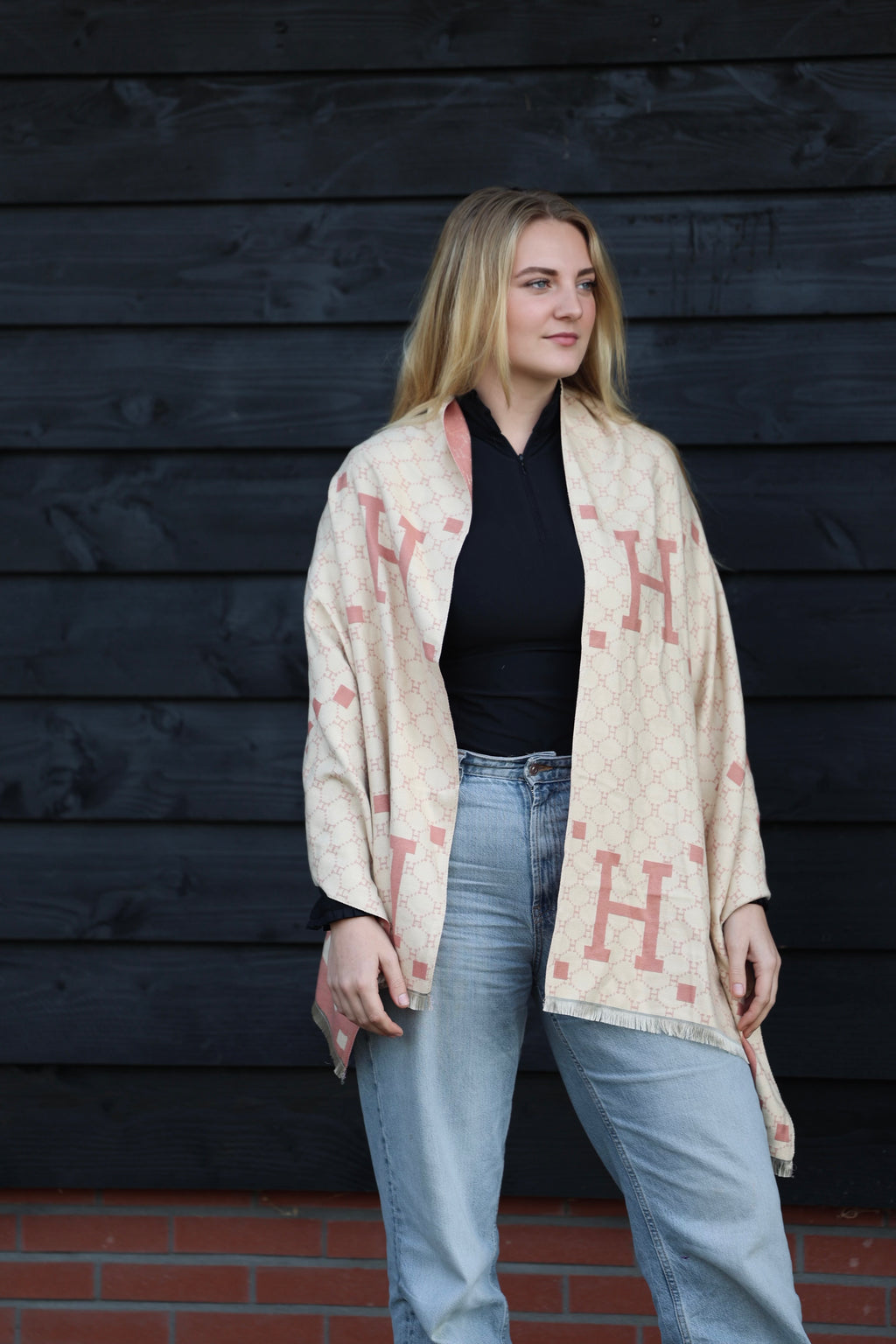 Horses and Lifestyl H Scarf Pink