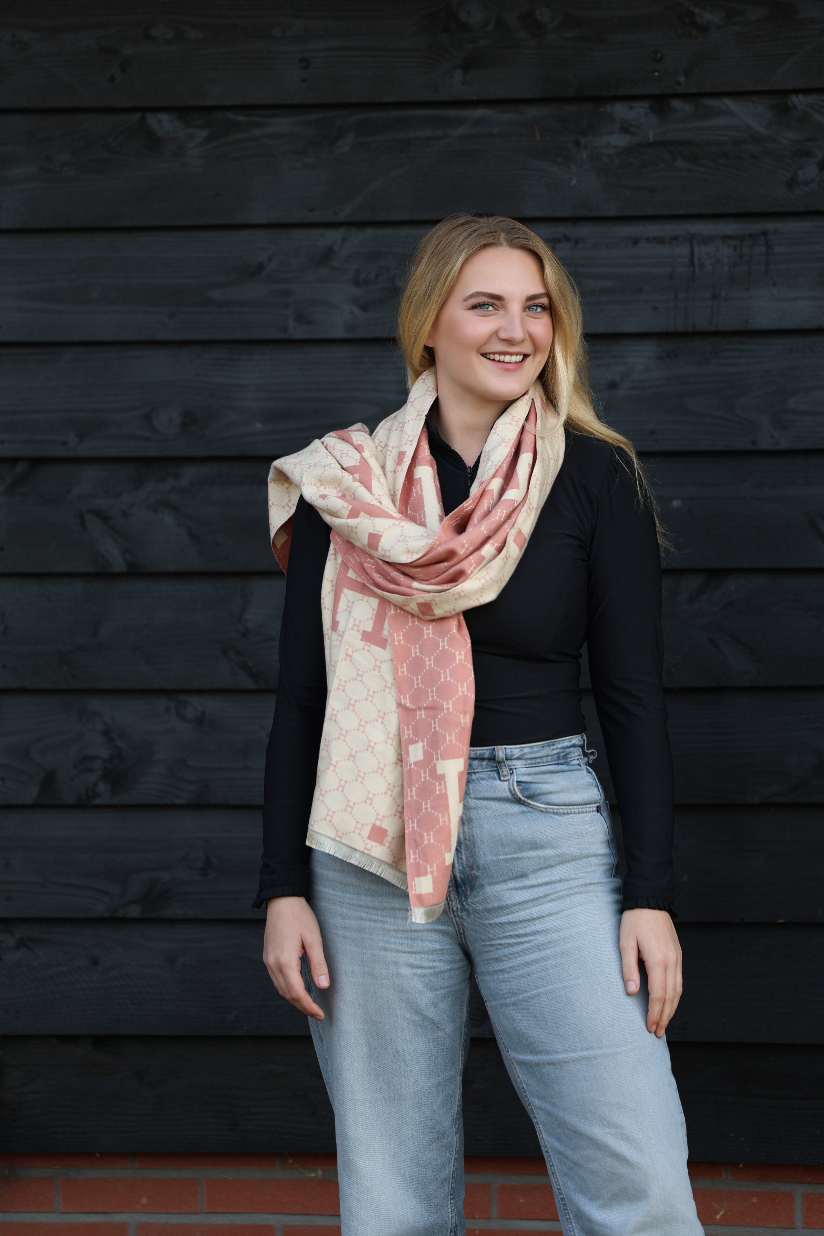 Horses and Lifestyl H Scarf Pink
