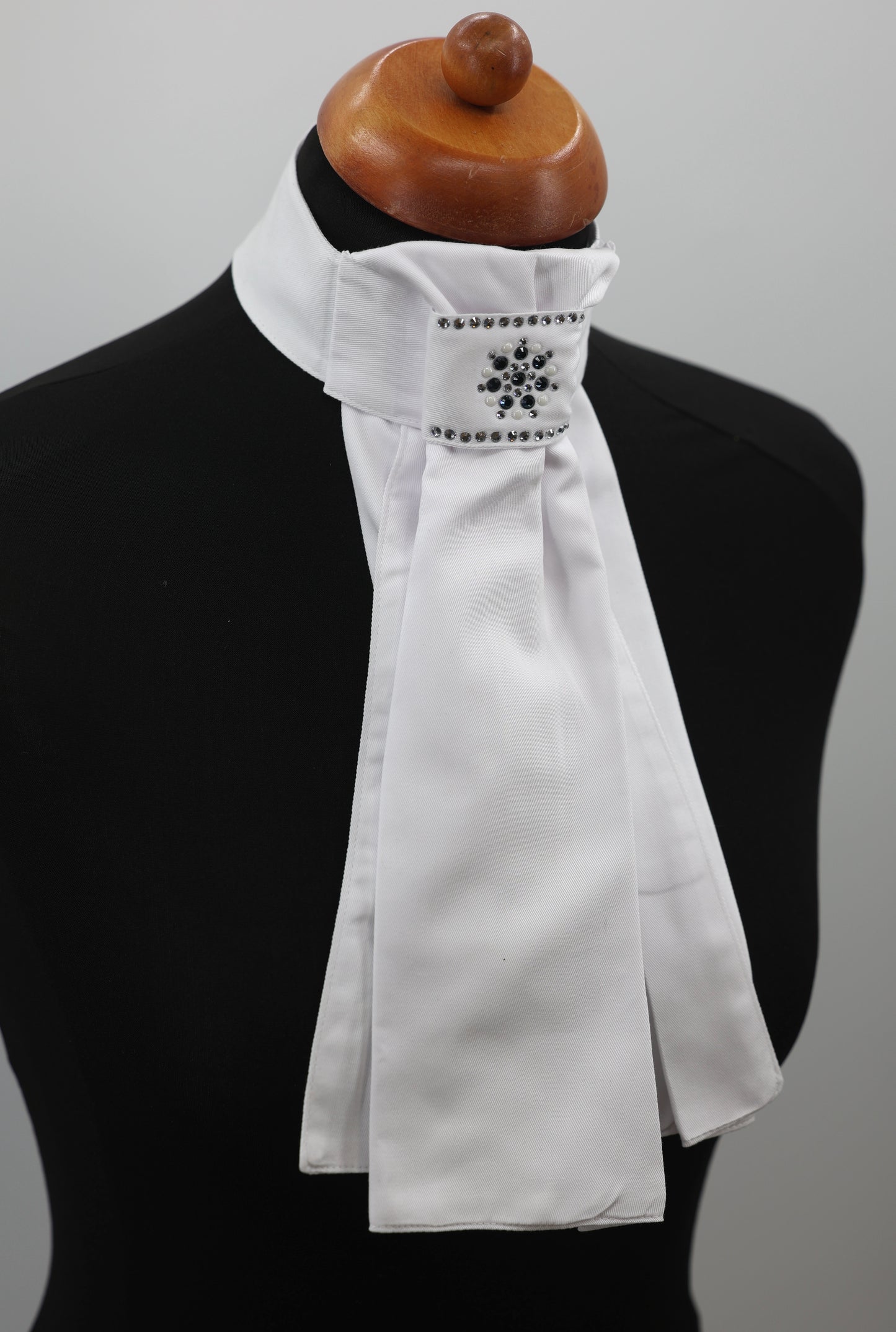 Plastron NoConcept Swarovski Blossom extra