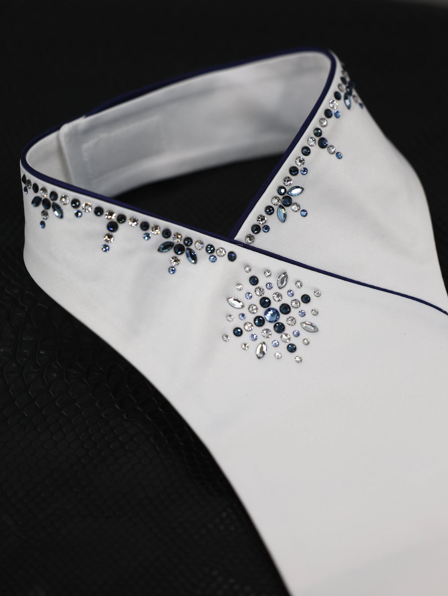 Swarovski Plastron Lamantia 3 Color Blue Star