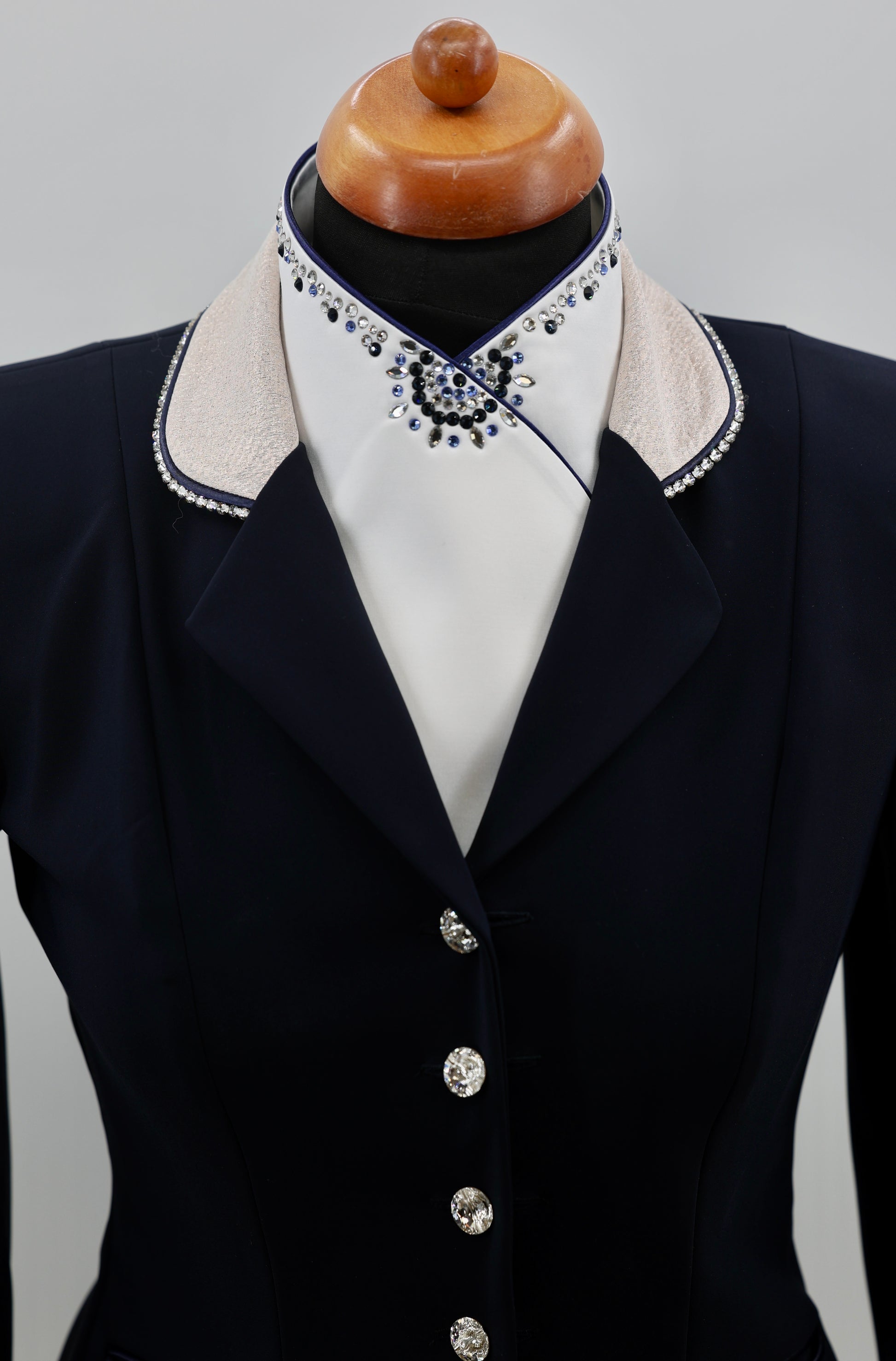 Swarovski Plastron Lamantia Crystal Spring Blue