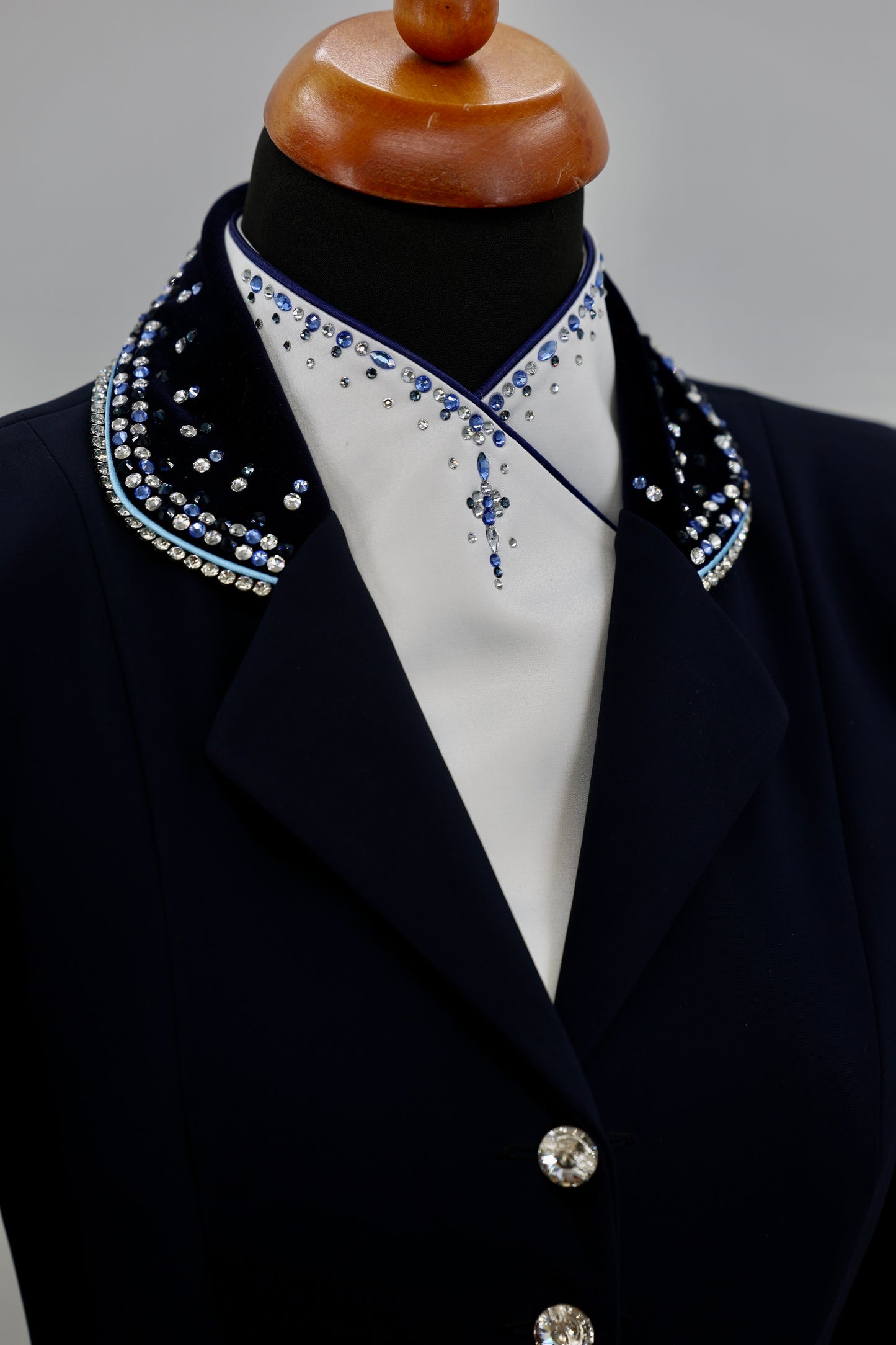 Swarovski Plastron Lamantia Royal Saffier