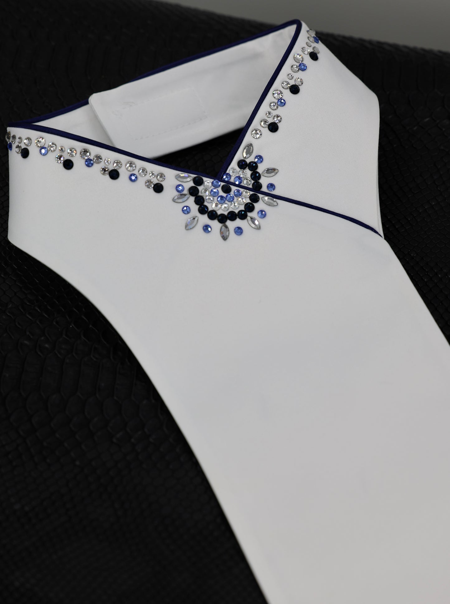 Swarovski Plastron Lamantia Crystal Spring Blue