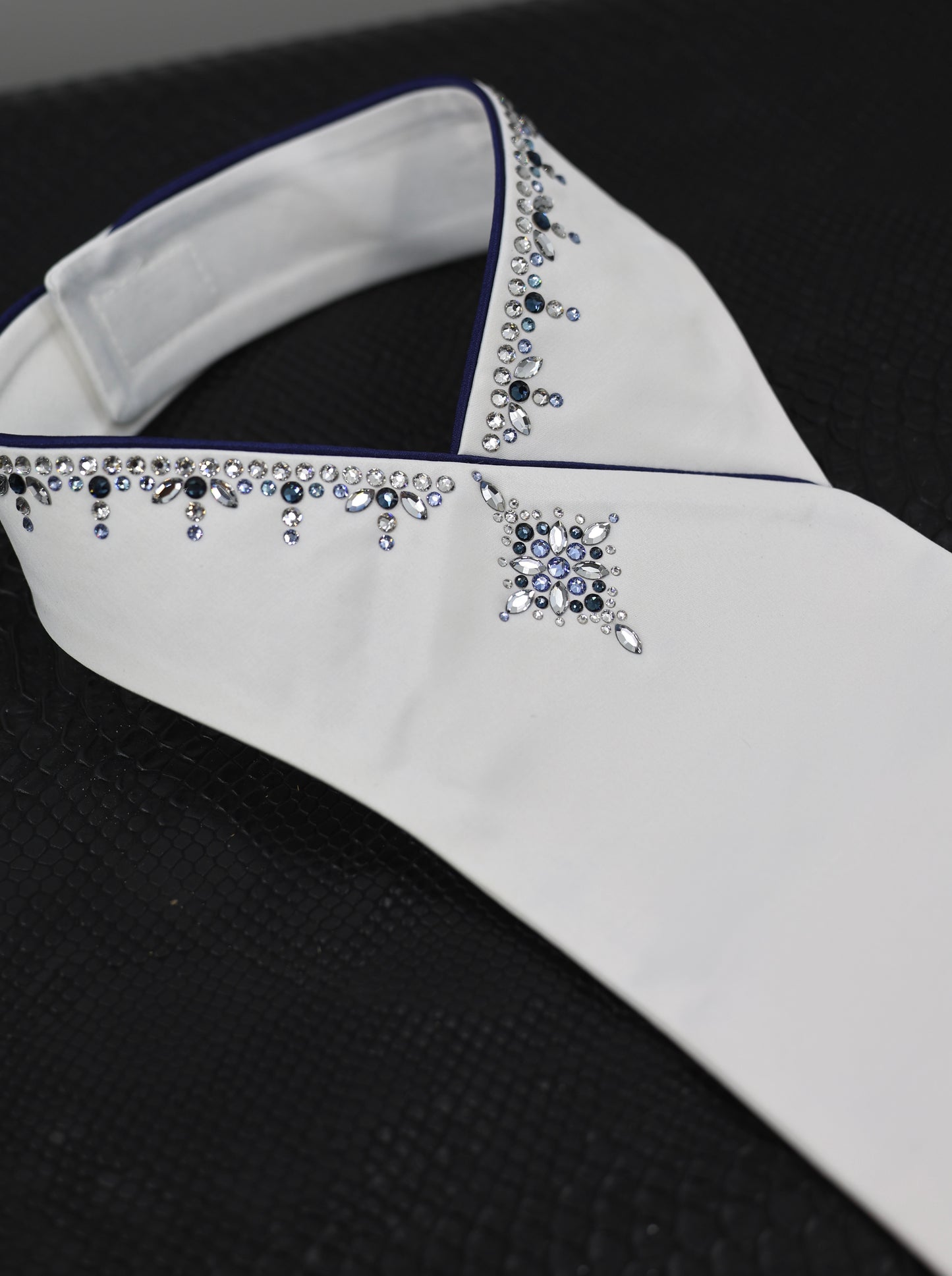 Swarovski Plastron Lamantia classic avant Blue