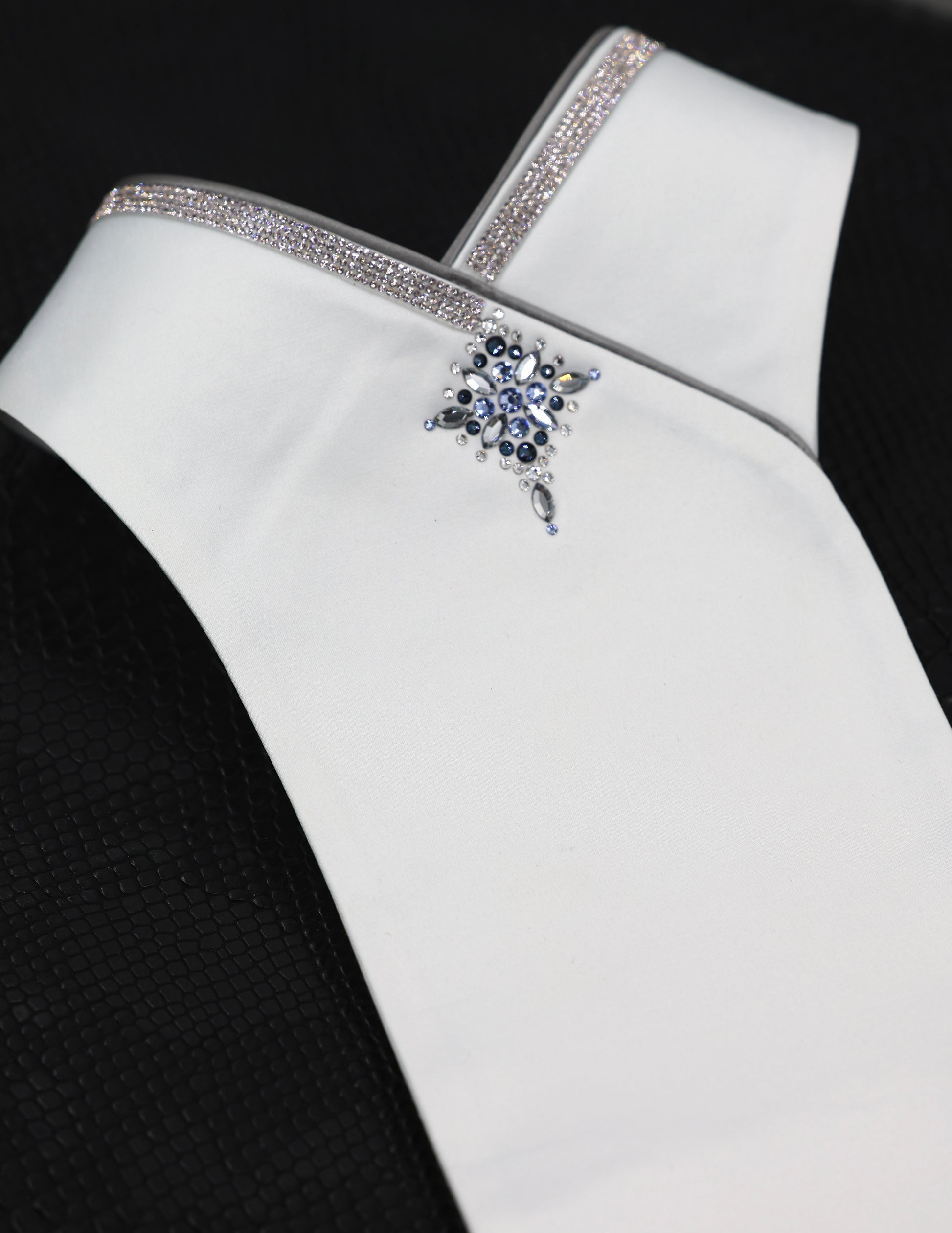 Swarovski Plastron Lamantia classic Crystal silver Tex