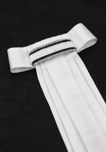 Swarovski Plastron patent