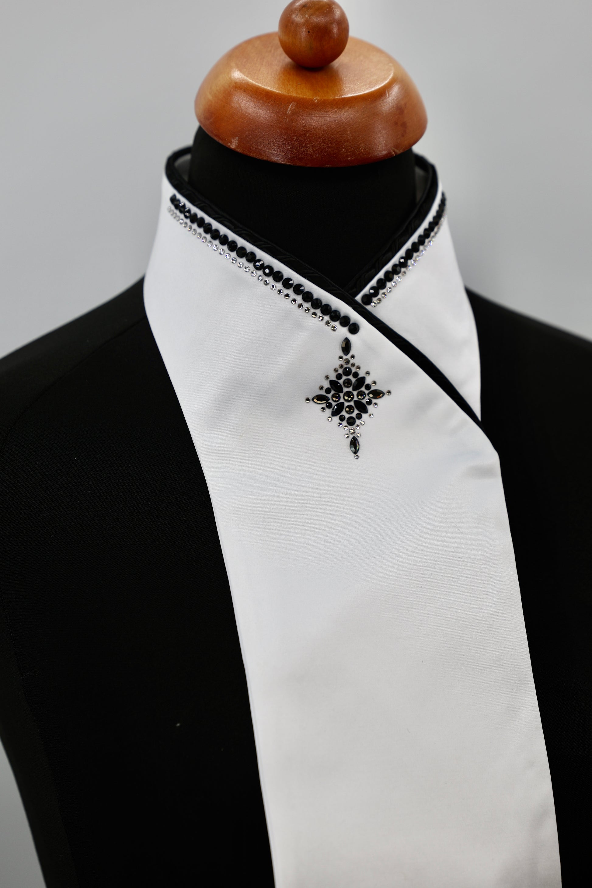 Swarovski Plastron Lamantia Royal Glow
